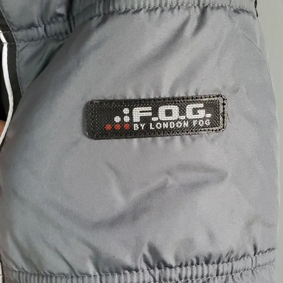 F.O.G. by London Fog, gray coat, size medium (10-12) - Picture 4 of 12